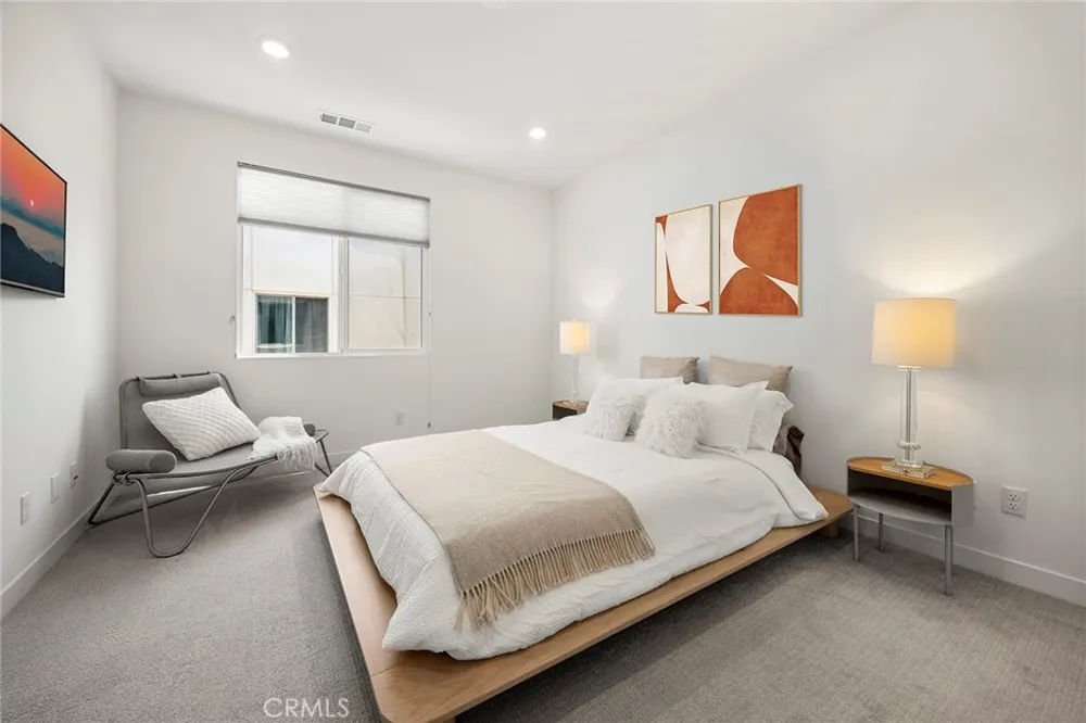 1874 S Westside Drive #38 Anaheim, CA 92805