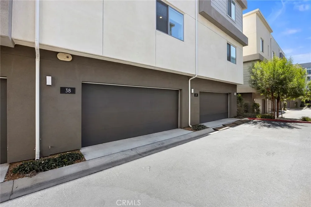1874 S Westside Drive #38 Anaheim, CA 92805