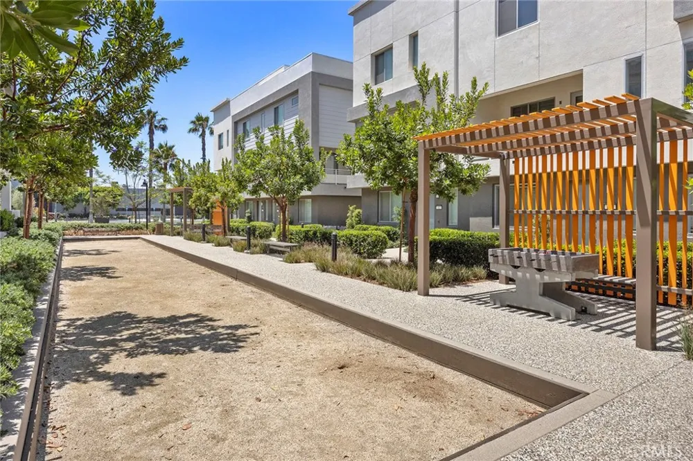 1874 S Westside Drive #38 Anaheim, CA 92805