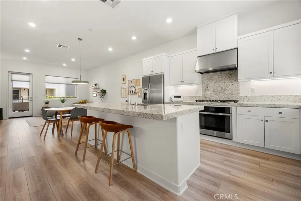 1874 S Westside Drive #38 Anaheim, CA 92805