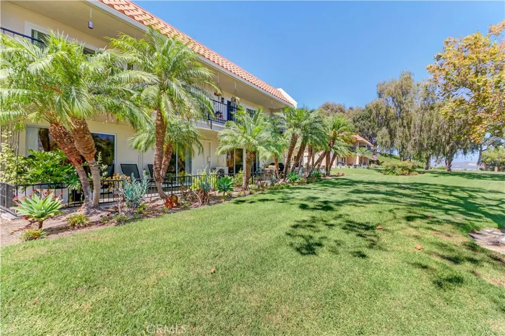 4017 Calle Sonora Este #B Laguna Woods, CA 92637
