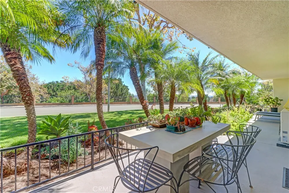 4017 Calle Sonora Este #B Laguna Woods, CA 92637