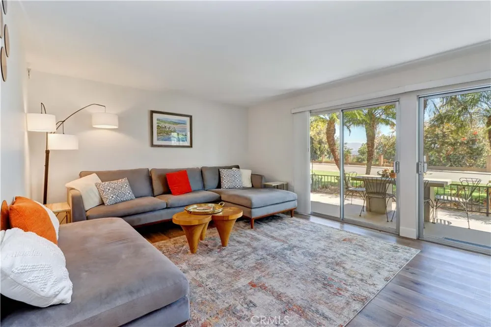 4017 Calle Sonora Este #B Laguna Woods, CA 92637