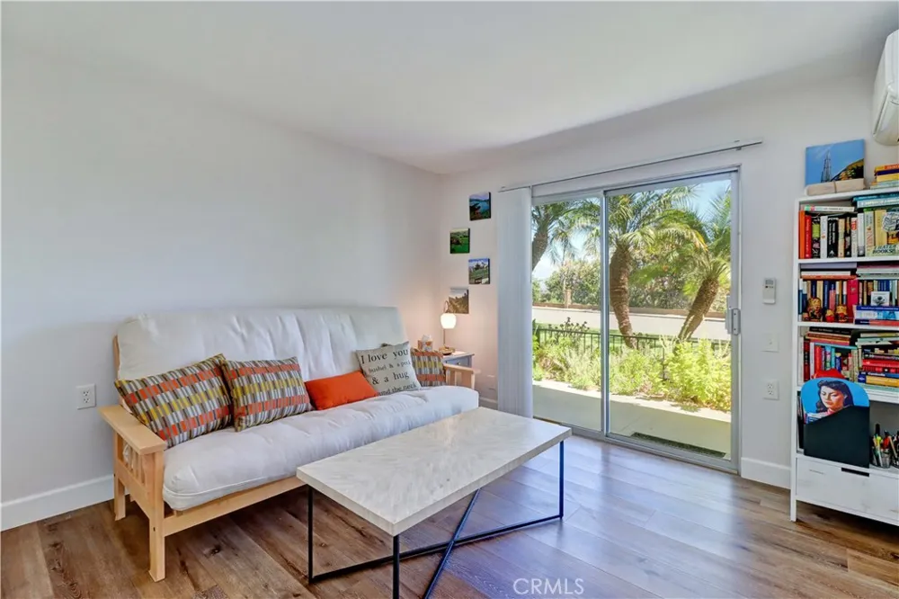 4017 Calle Sonora Este #B Laguna Woods, CA 92637
