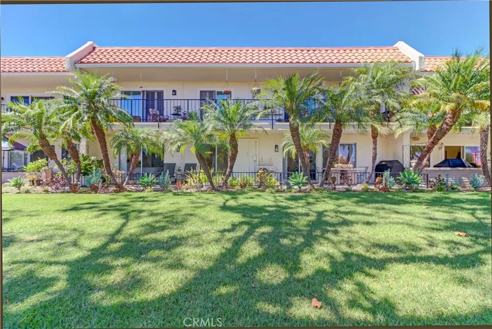 4017 Calle Sonora Este #B Laguna Woods, CA 92637