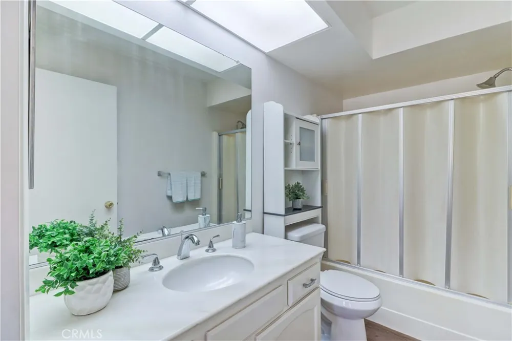 4017 Calle Sonora Este #B Laguna Woods, CA 92637