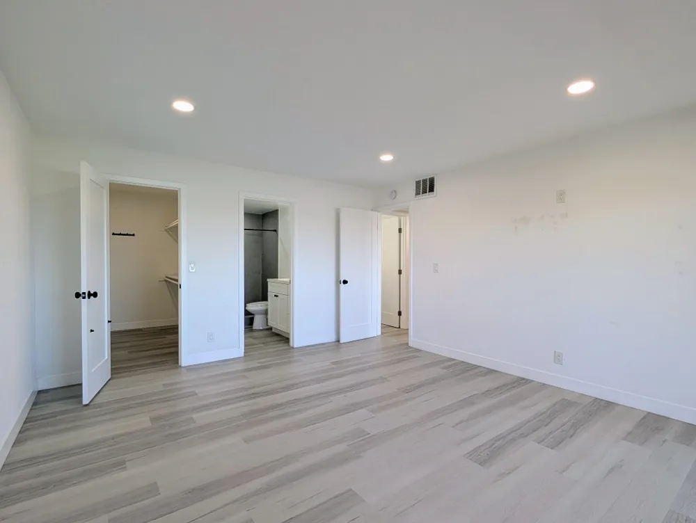 12635 Main #221 Garden Grove, CA 92840
