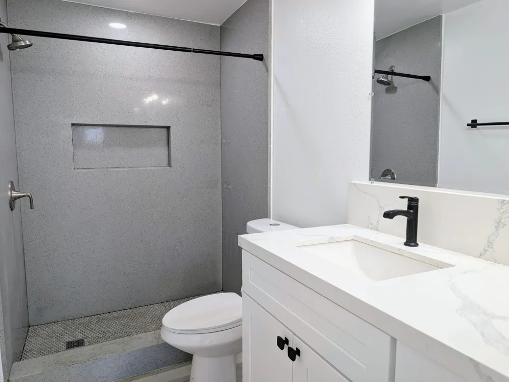 12635 Main #221 Garden Grove, CA 92840