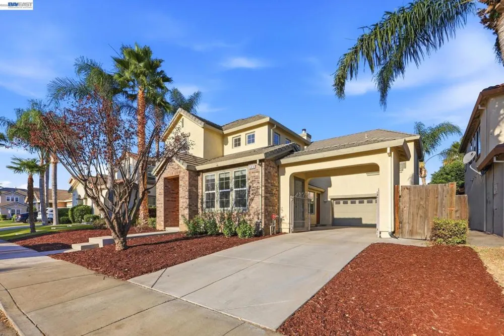 565 Presidio Pl Tracy, CA 95377