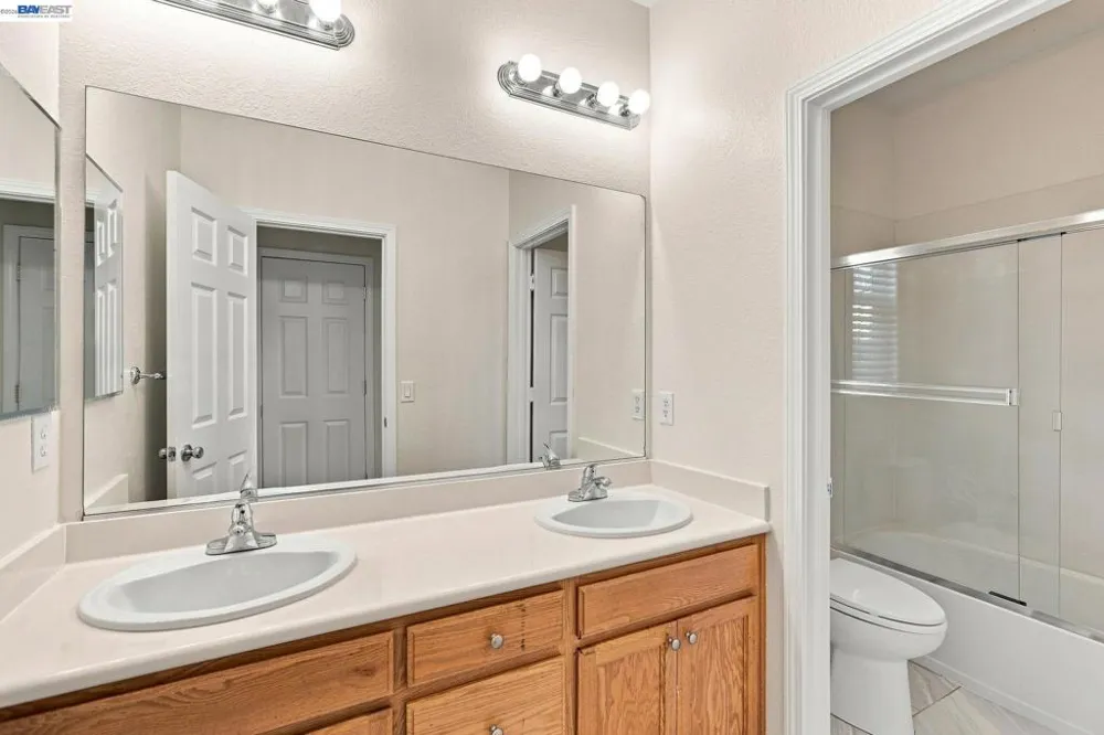 565 Presidio Pl Tracy, CA 95377