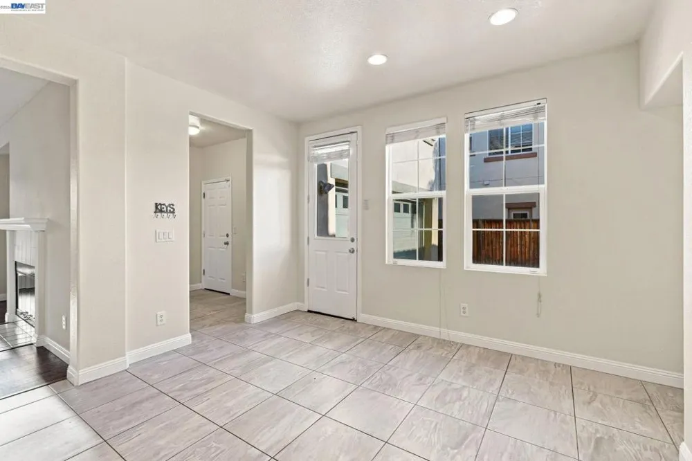 565 Presidio Pl Tracy, CA 95377
