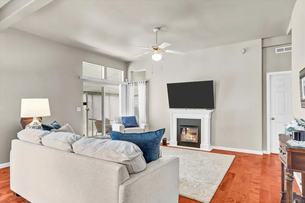 15935 Spring Oaks Rd #129 El Cajon, CA 92021