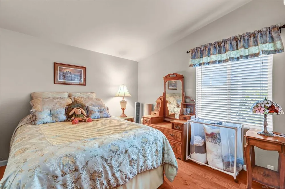 15935 Spring Oaks Rd #129 El Cajon, CA 92021