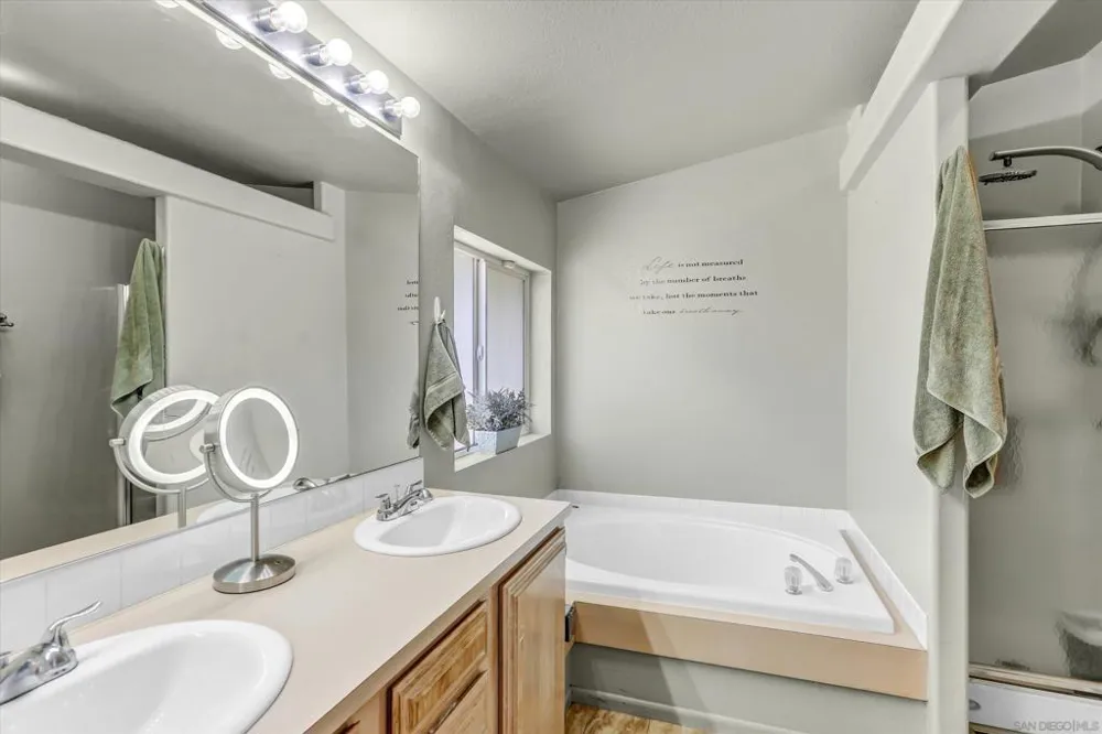 15935 Spring Oaks Rd #129 El Cajon, CA 92021