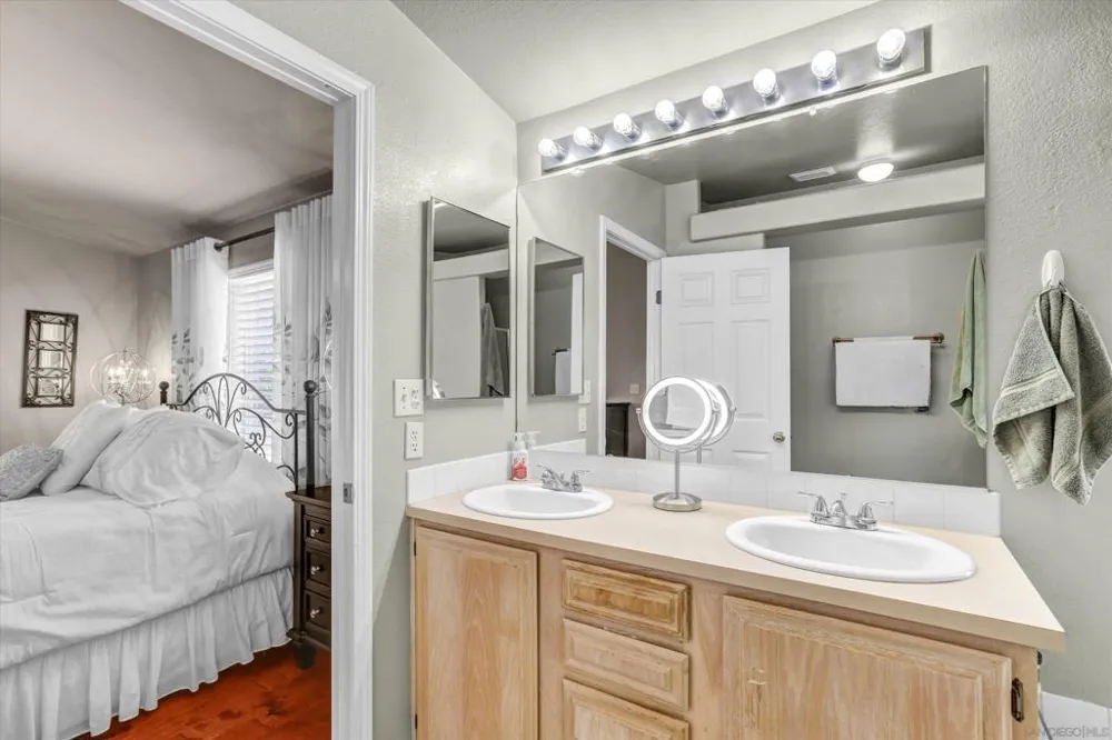 15935 Spring Oaks Rd #129 El Cajon, CA 92021