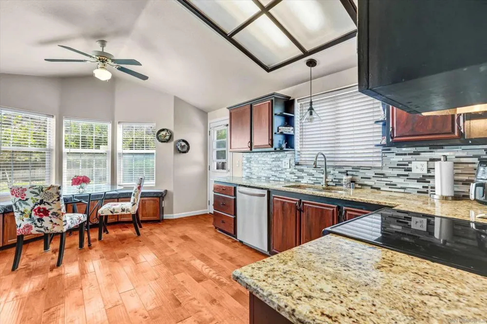 15935 Spring Oaks Rd #129 El Cajon, CA 92021
