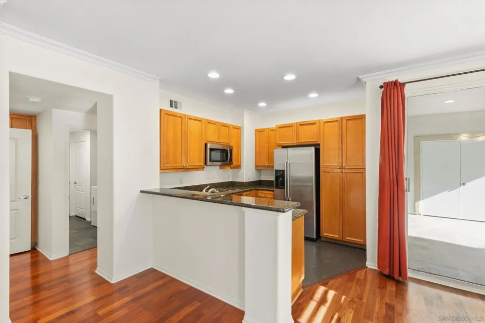 12685 Savannah Creek Dr. #261 San Diego, CA 92128