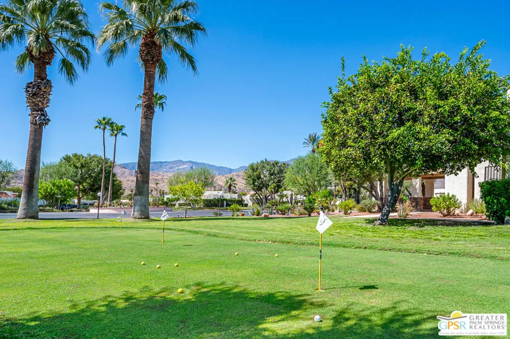 5980 Paradise Plaza Palm Springs, CA 92264
