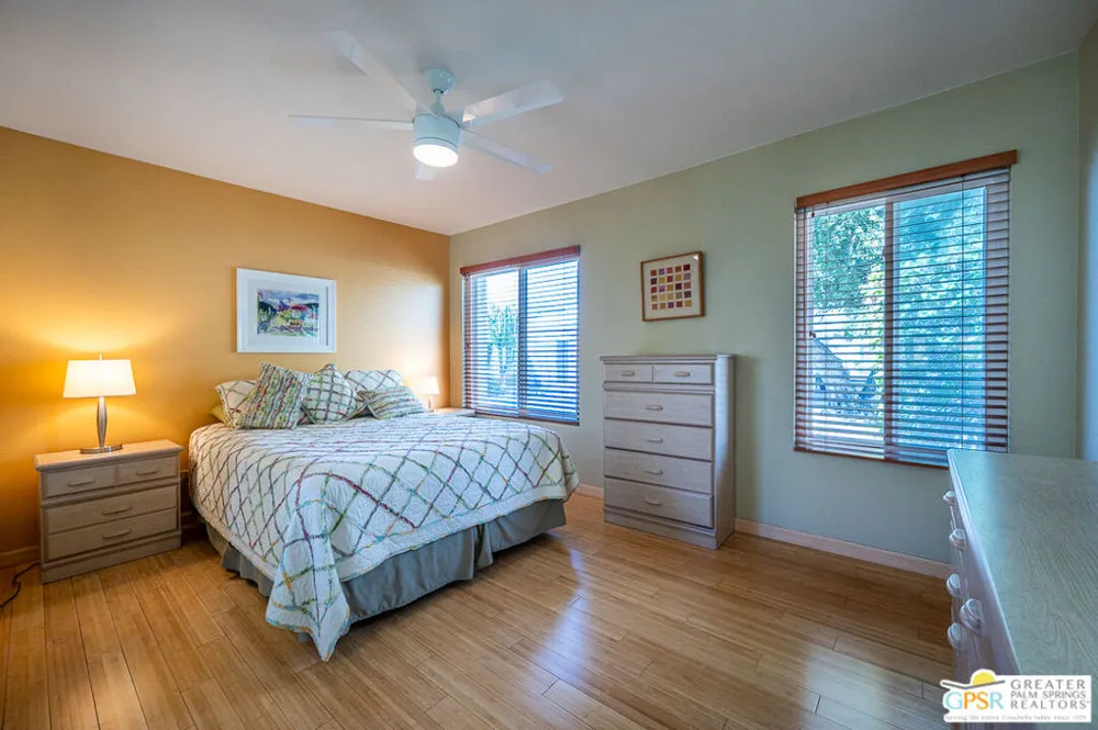 5980 Paradise Plaza Palm Springs, CA 92264