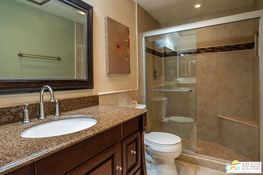 5980 Paradise Plaza Palm Springs, CA 92264