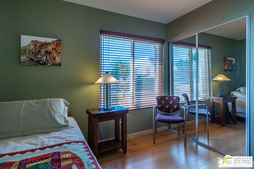 5980 Paradise Plaza Palm Springs, CA 92264