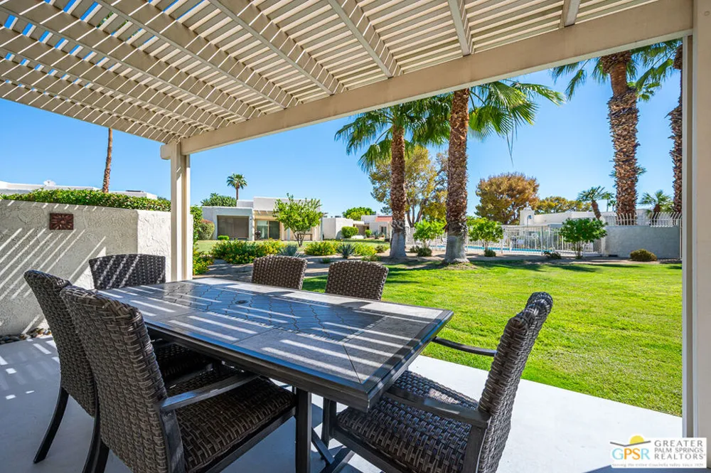 5980 Paradise Plaza Palm Springs, CA 92264