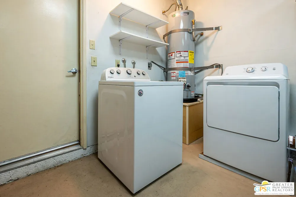 5980 Paradise Plaza Palm Springs, CA 92264