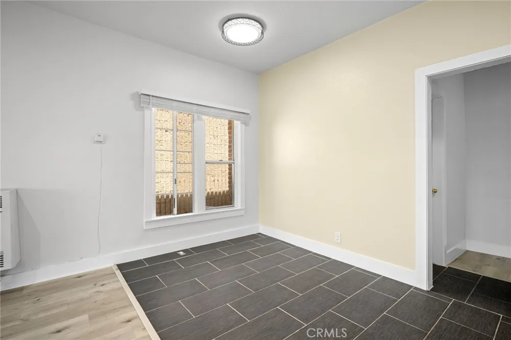 228 S Kenwood Street #402 Glendale, CA 91205