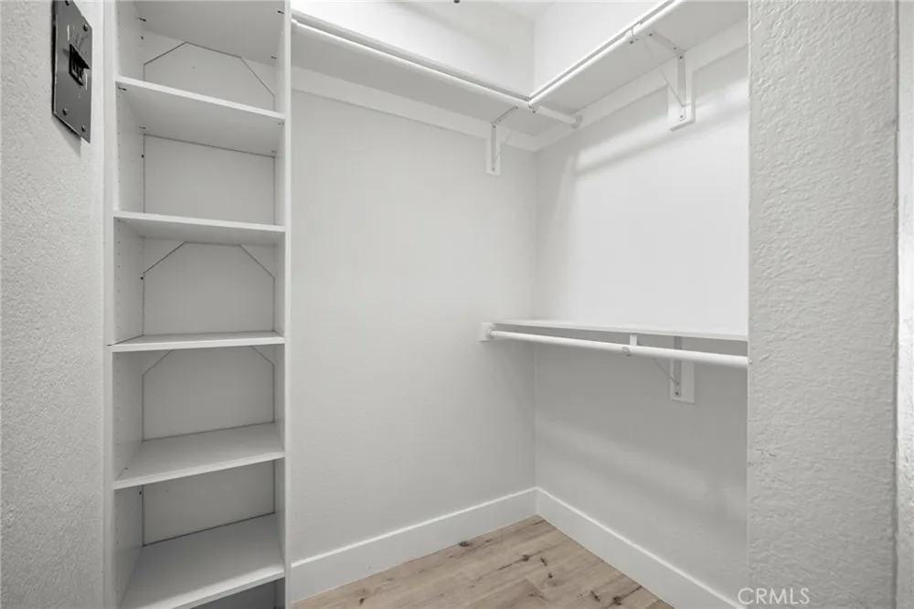 228 S Kenwood Street #402 Glendale, CA 91205