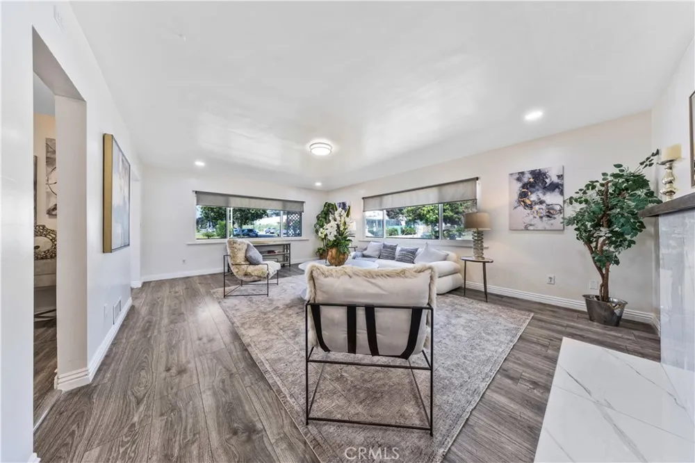 5446 Arden Temple City, CA 91780
