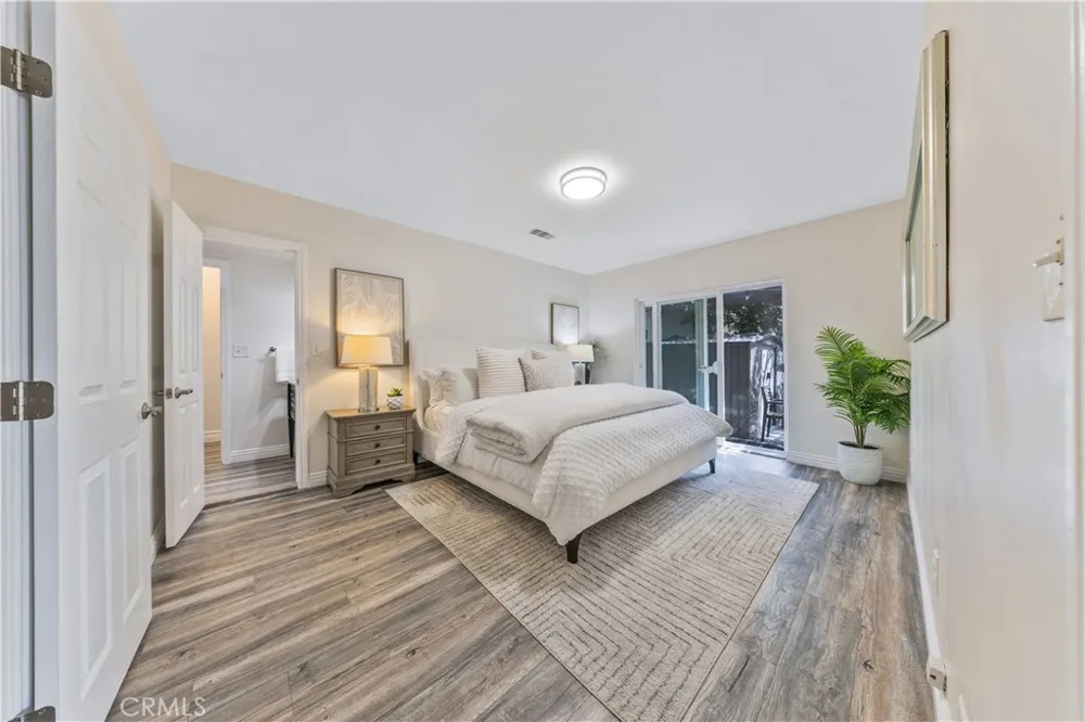 5446 Arden Temple City, CA 91780