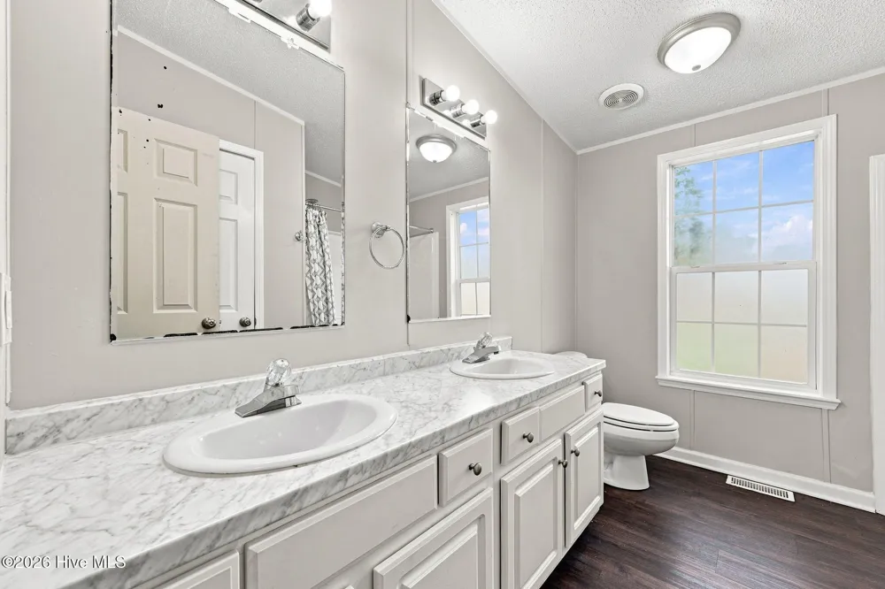 112 Rainmaker Drive Jacksonville, NC 28540