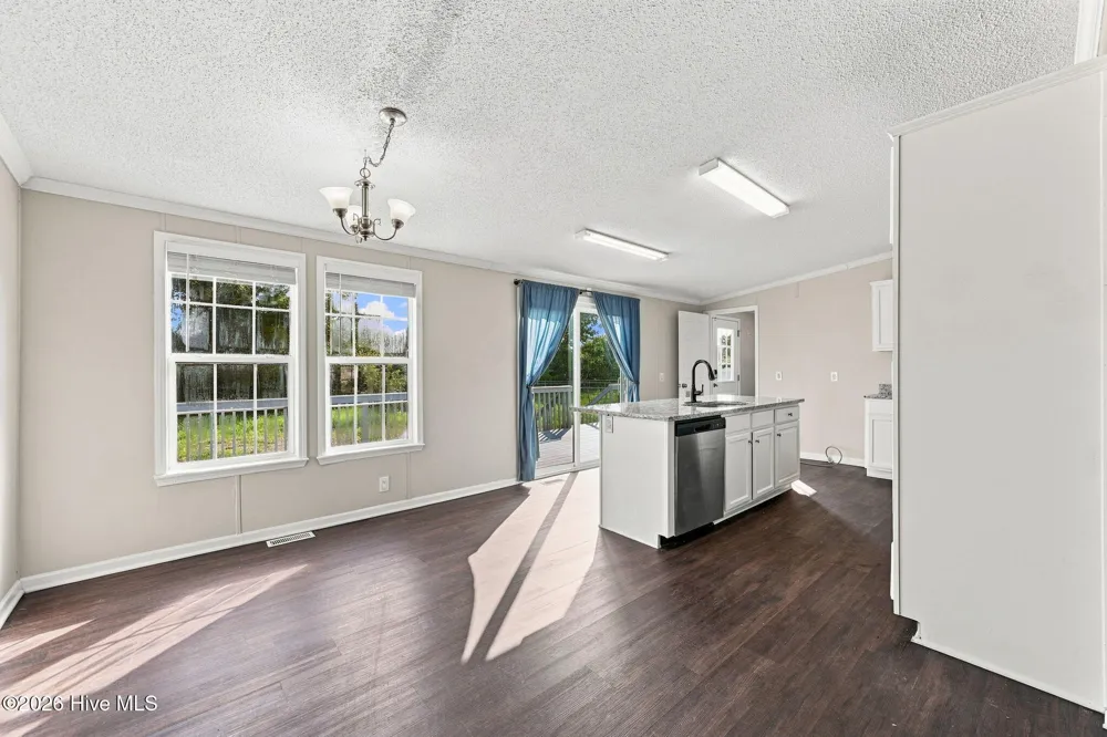 112 Rainmaker Drive Jacksonville, NC 28540