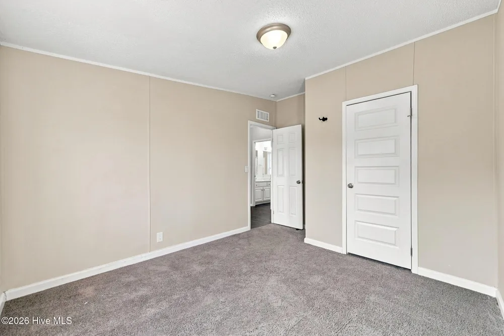 112 Rainmaker Drive Jacksonville, NC 28540