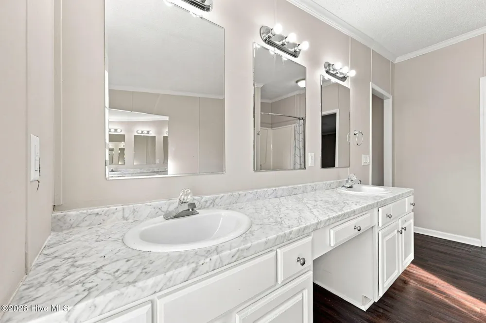 112 Rainmaker Drive Jacksonville, NC 28540