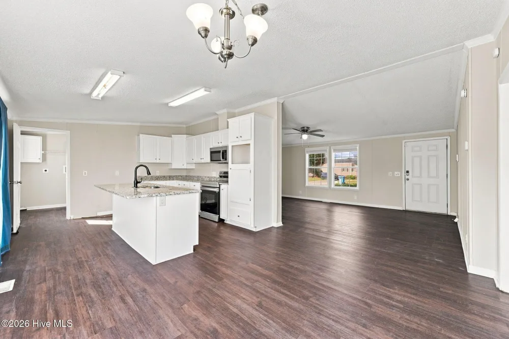 112 Rainmaker Drive Jacksonville, NC 28540