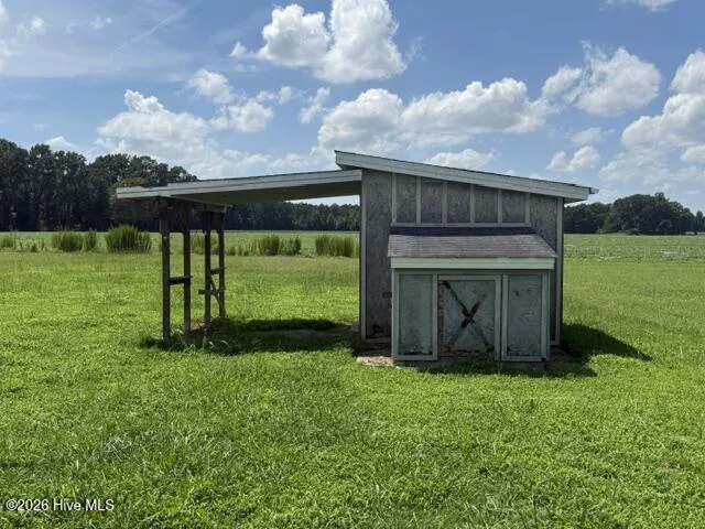 8714 Tyson Farm Road Stantonsburg, NC 27883