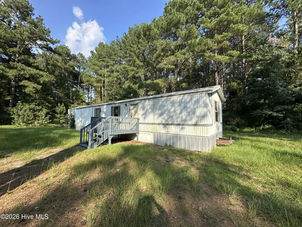 6410 Marsh Road Laurel Hill, NC 28351