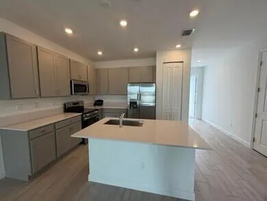 3772 HARBORSIDE AVENUE Fort Pierce, FL 34946