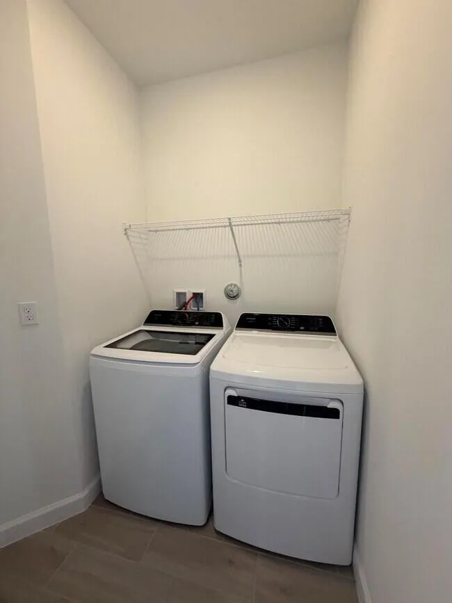 3772 HARBORSIDE AVENUE Fort Pierce, FL 34946