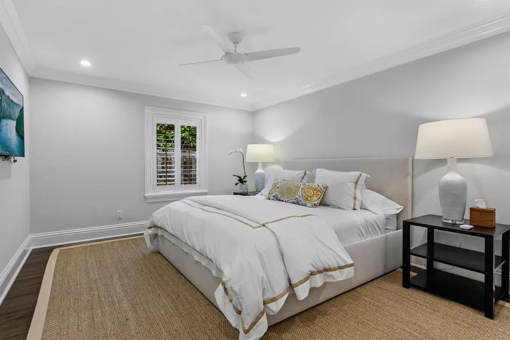 265 SANDPIPER DRIVE Palm Beach, FL 33480
