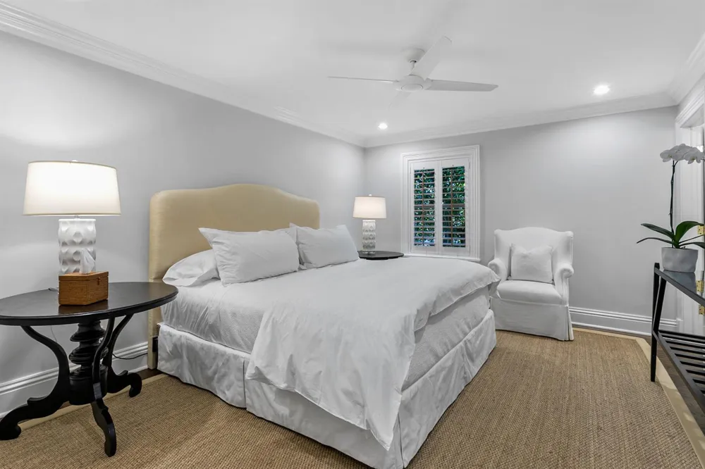 265 SANDPIPER DRIVE Palm Beach, FL 33480