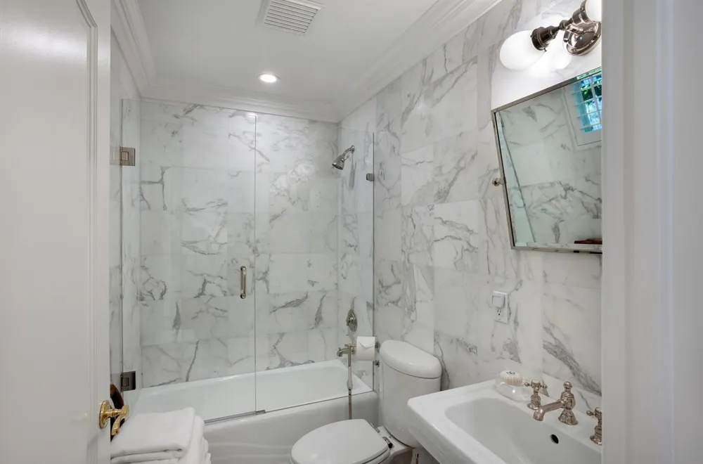 265 SANDPIPER DRIVE Palm Beach, FL 33480