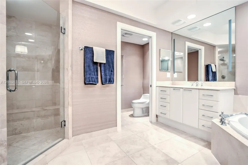 3535 S OCEAN DR #705 Hollywood, FL 33019