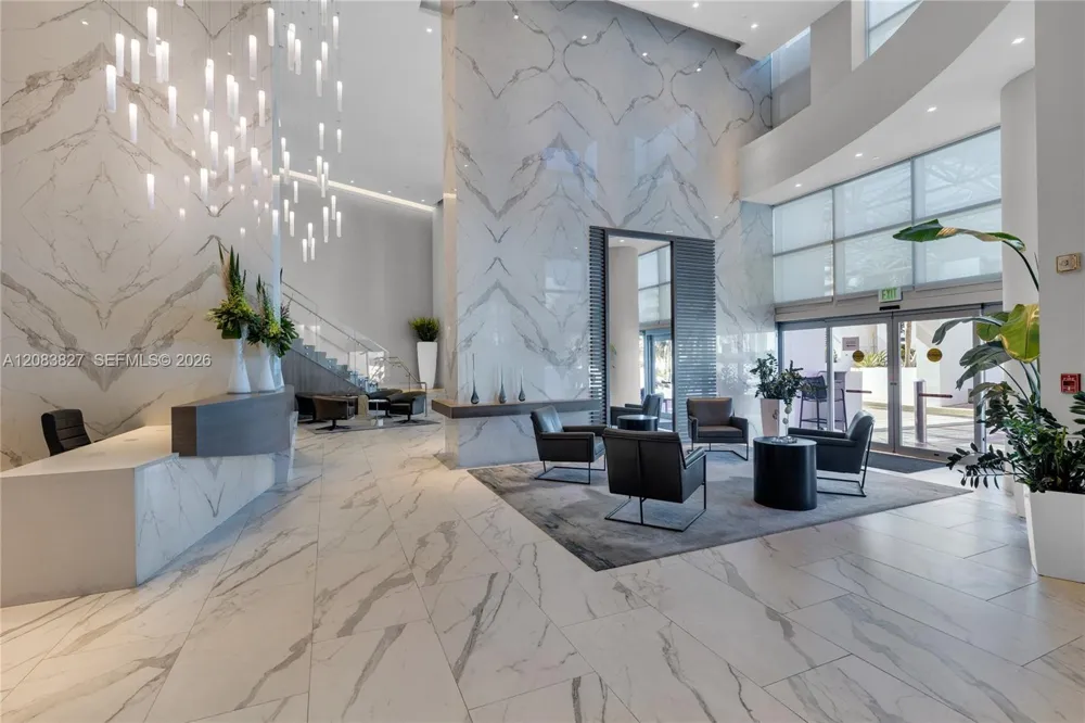 3535 S OCEAN DR #705 Hollywood, FL 33019