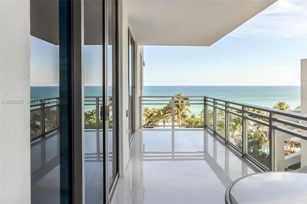 3535 S OCEAN DR #705 Hollywood, FL 33019