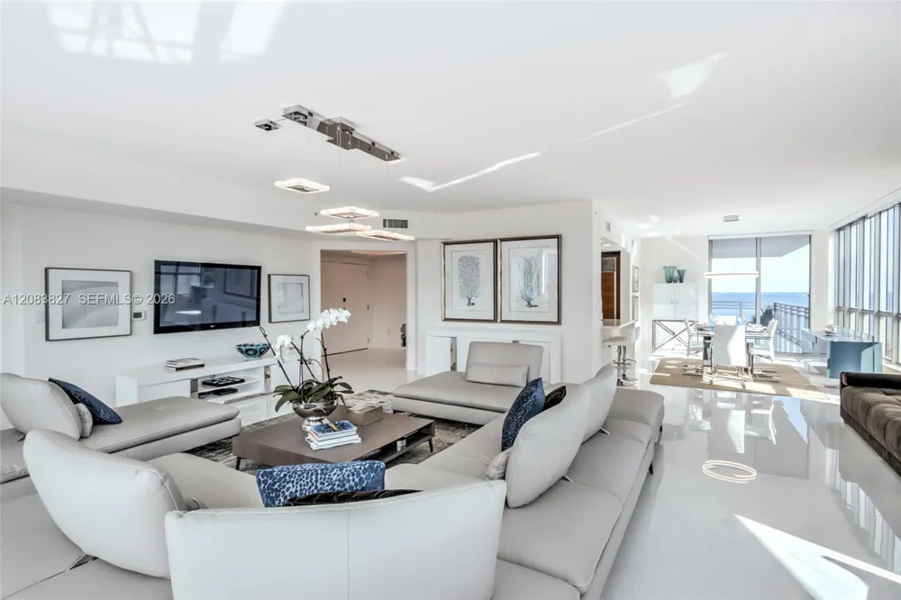 3535 S OCEAN DR #705 Hollywood, FL 33019