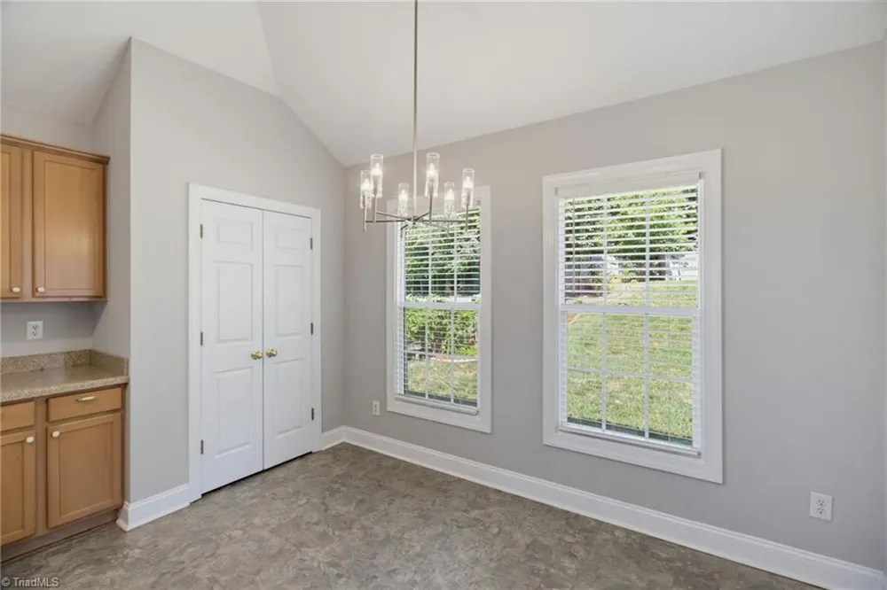 945 Wellesley Place Drive Lewisville, NC 27023