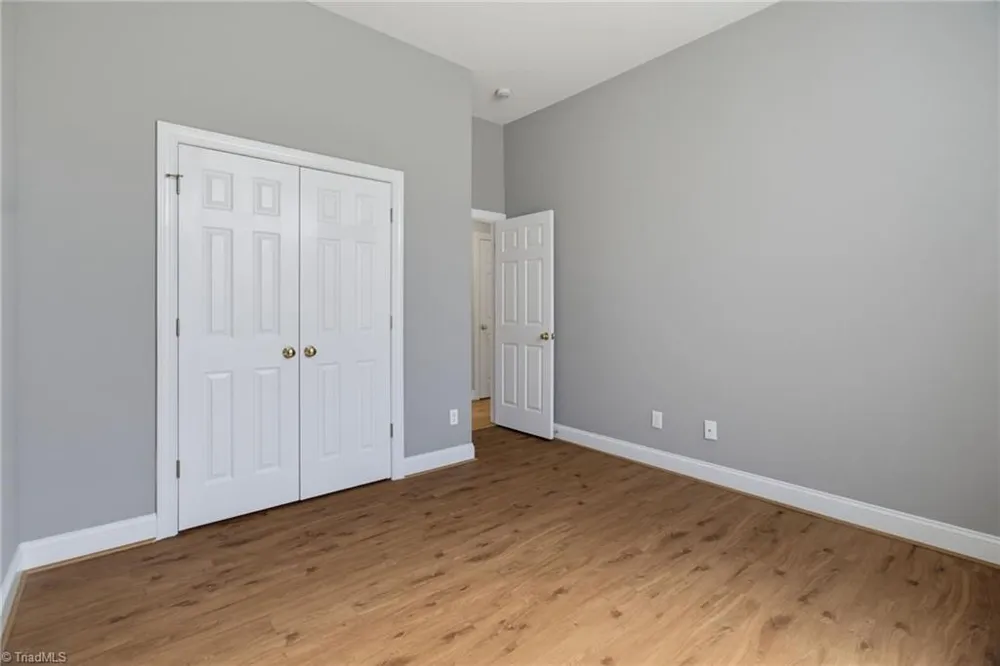 945 Wellesley Place Drive Lewisville, NC 27023