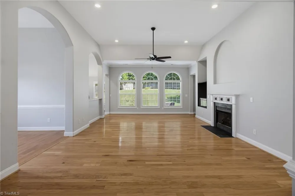 945 Wellesley Place Drive Lewisville, NC 27023